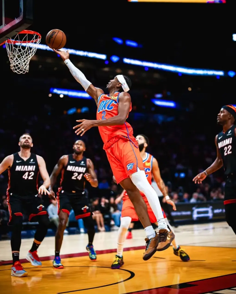 NBA - 热火 85 - 98 惜败雷霆 球员评分：1 人满分、4人有瑕疵！