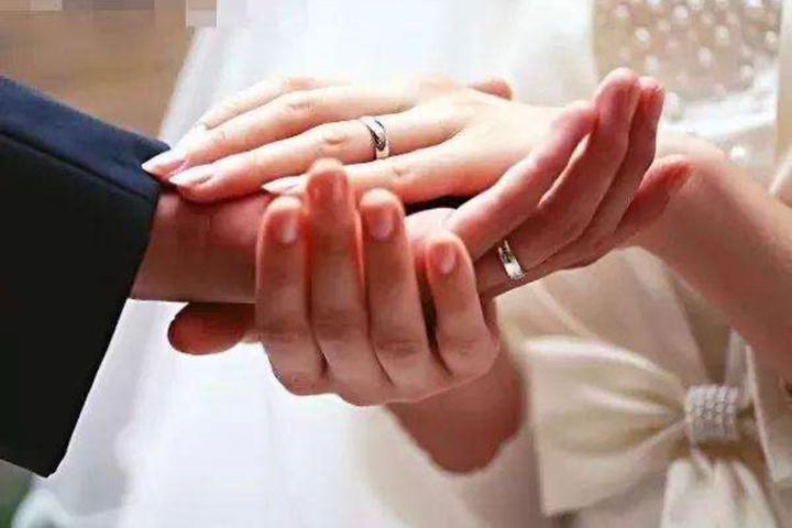 婚姻出轨的考验与抉择