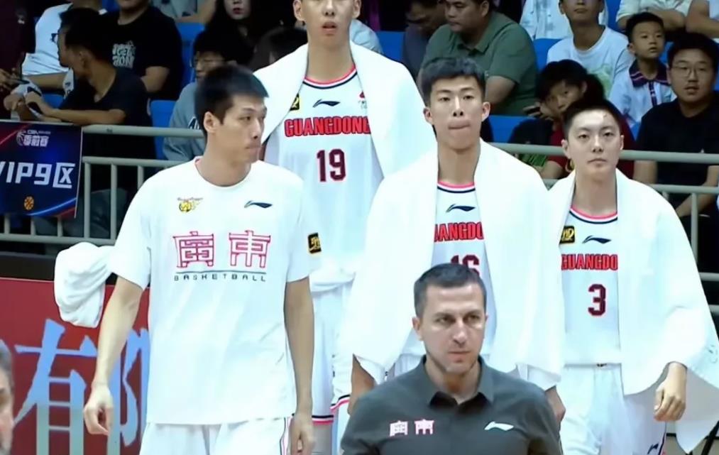 徐昕首发，震慑作用明显，小姚明初显威力

1，广东队从两连败到两连胜，两连败五小