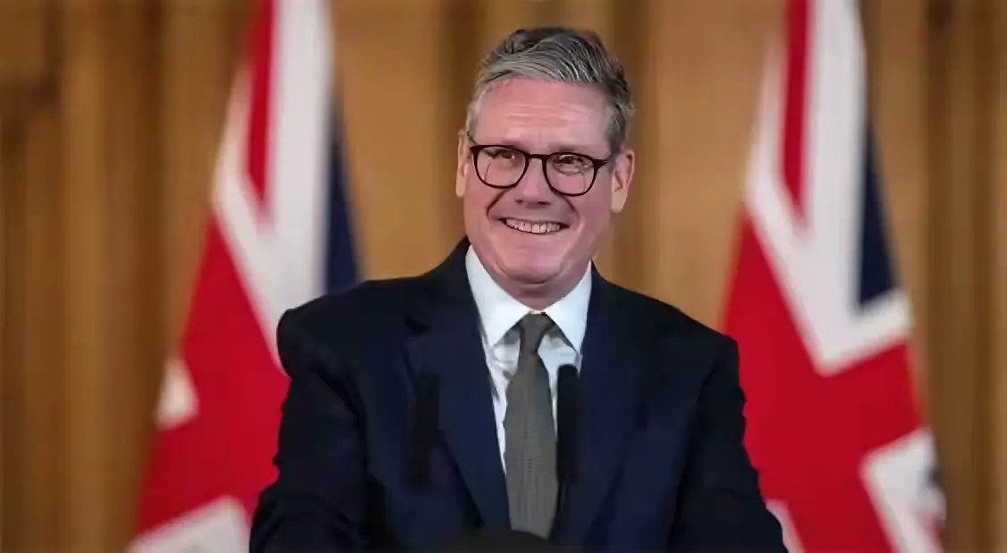 英国新首相放话：乌克兰必须进北约，美国说啥都不管用！

这位新上任的英国首相基尔