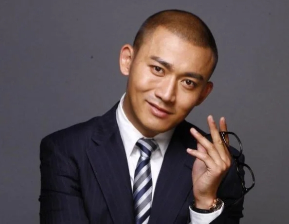 聂远：从贵州小镇走向全国舞台的璀璨明星