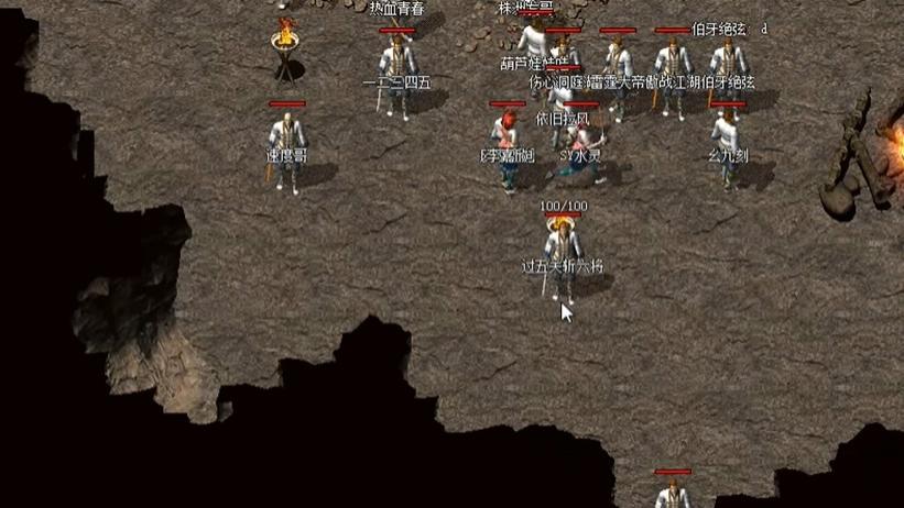 万人涌入玛法大陆，《热血传奇》新百区紧急扩服