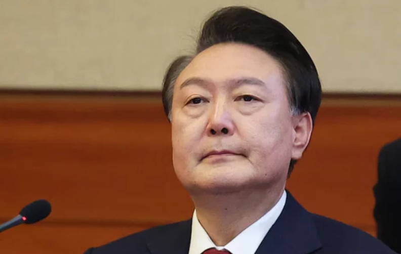 实锤啦！韩国那边刚爆出个大猛料！

韩国政坛炸锅了。前天下午，韩国检方申请延长总