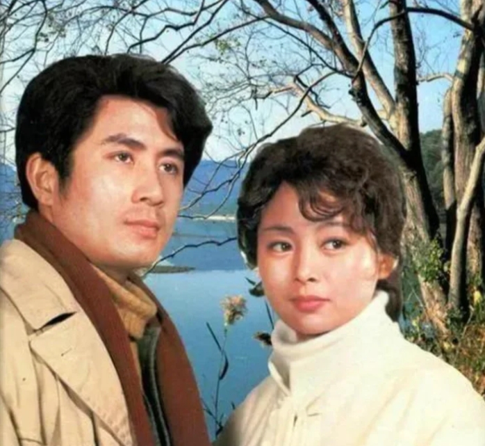 张瑜拿下金鸡奖和百花奖