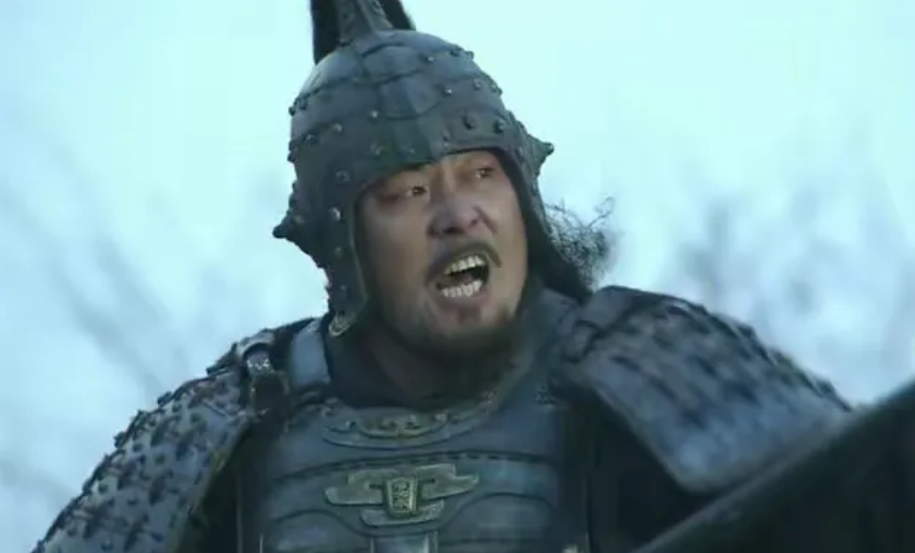 曹操的警卫
刘备在武功方面，是远胜于曹操的，他在遇到危险的时候，至少能自保，不需