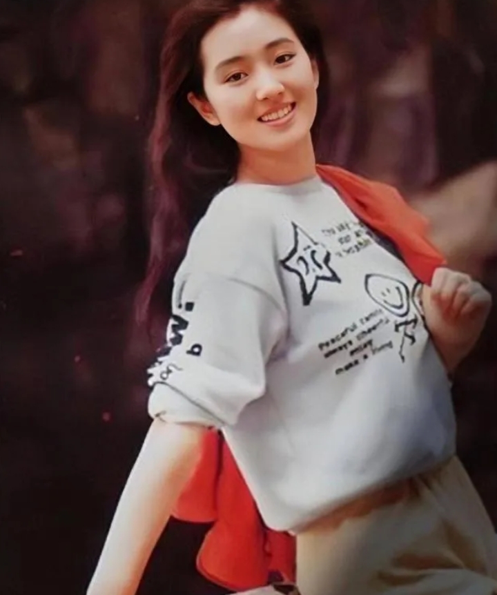 机不可失失不再来，对于所有人都是如此。著名影视明星何政军，这辈子最后悔的事，可能