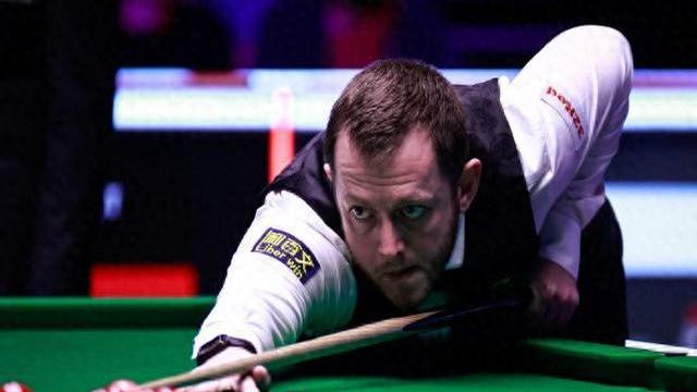 马克·艾伦、肖恩·墨菲率先晋级2025斯诺克大师赛四强