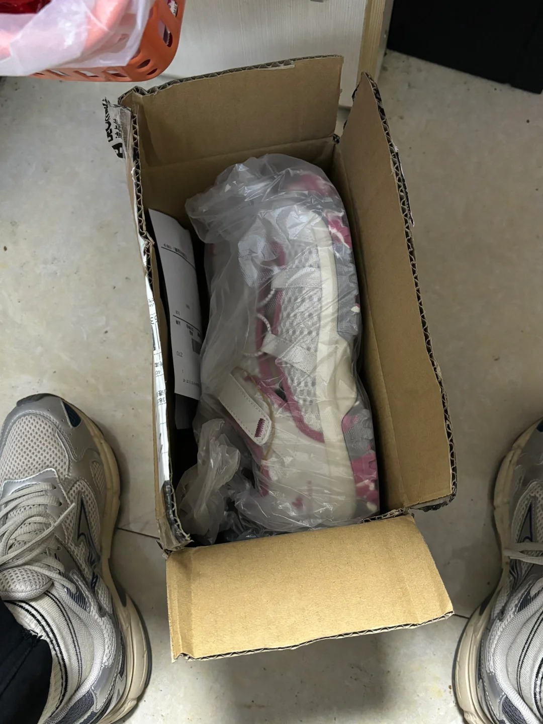 迪卡侬 你包装还挺省事 第一次买 惊呆了
哈哈哈哈哈
收到货 这包装把我惊呆了
