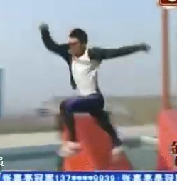 该男子估计已经被节目组拉黑 