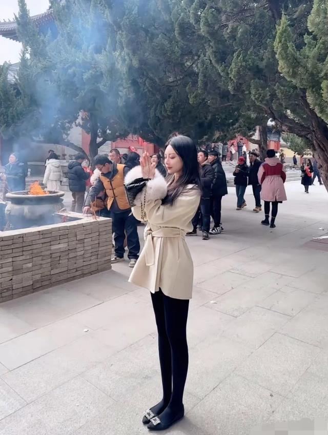 姐姐这还有什么好求的呢？