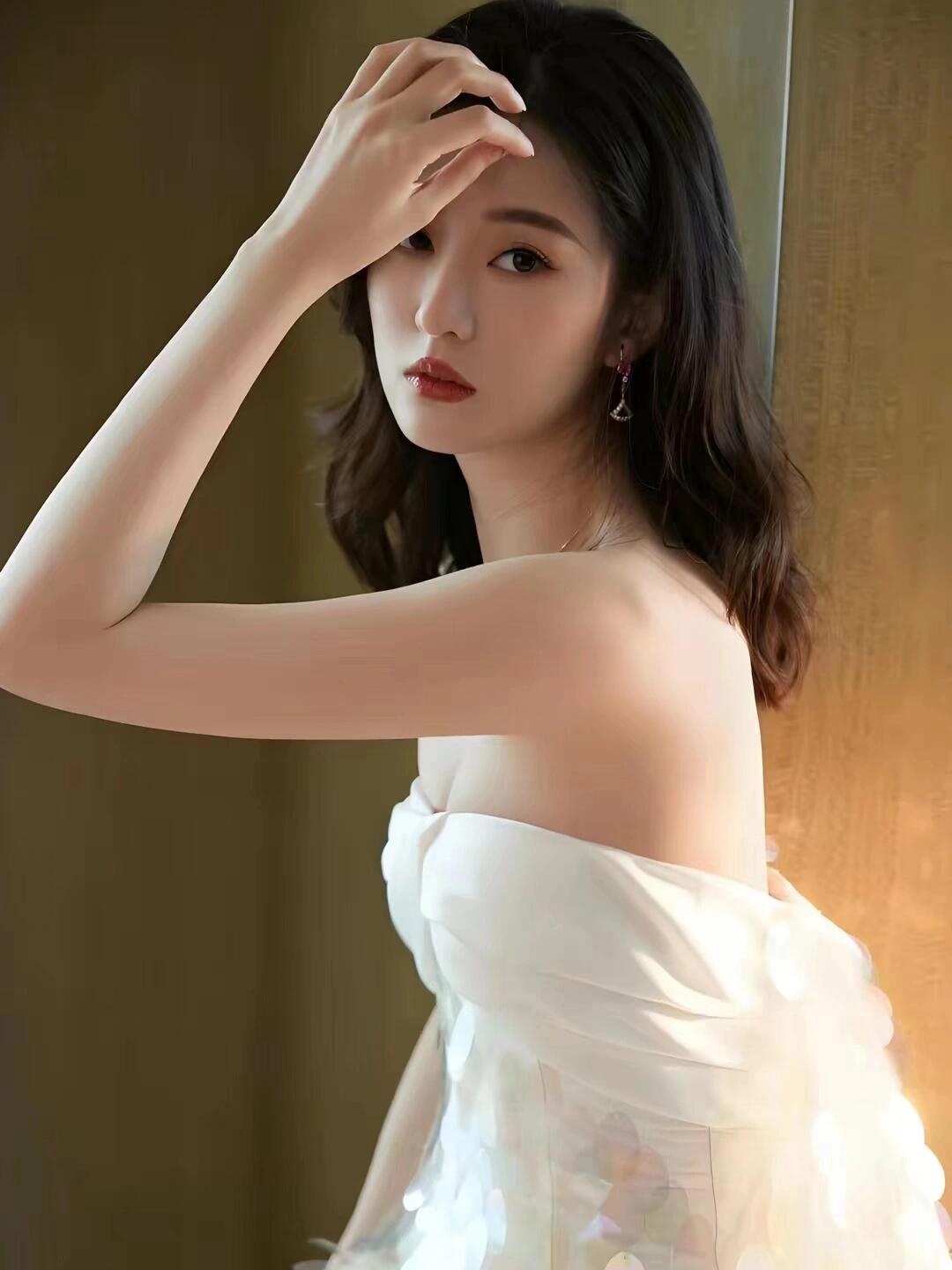 乔欣甜美清新