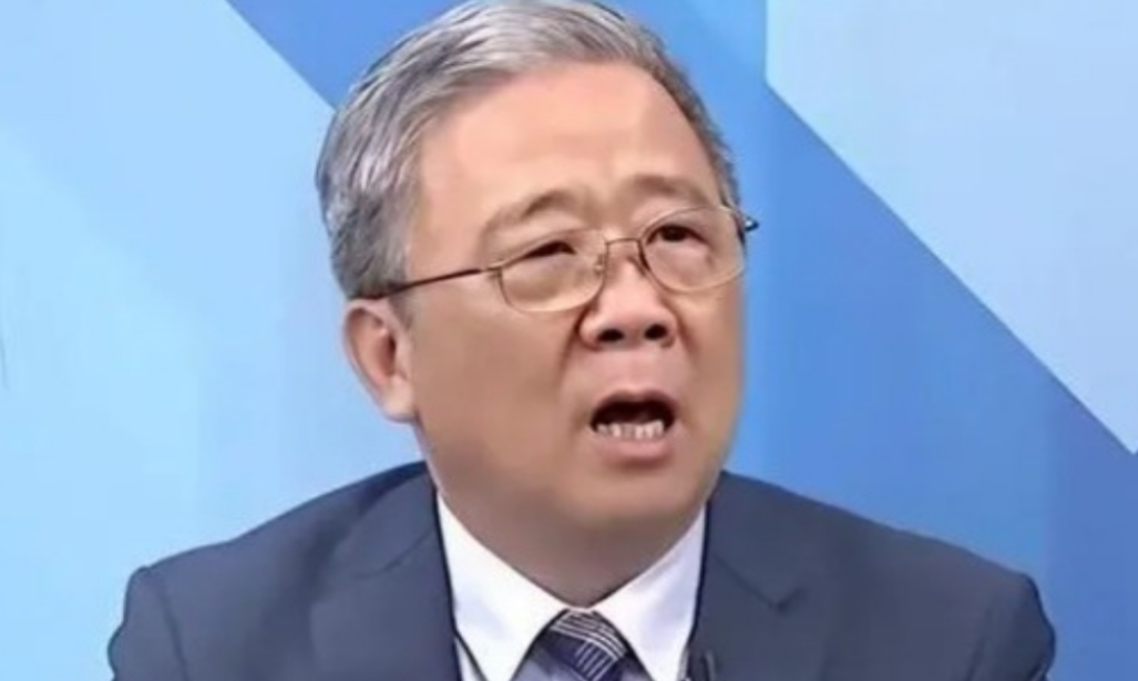 这次台军的反应也很快。10月14日一大早，台军官方就发布了声明。一方面，他们称：