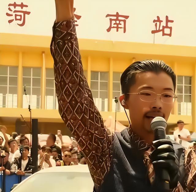 网红郭有才,泡沫散了,更加啥都不是!自己就是“假大空”的小丑-第21张图片-九妖电影 网红郭有才,泡沫散了,更加啥都不是!自己就是“假大空”的小丑-第21张图片-九妖电影