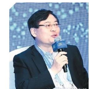 我打破了脑袋也没有想明白DeepSeek的成功如何证明了“联想的方向是对的”？-