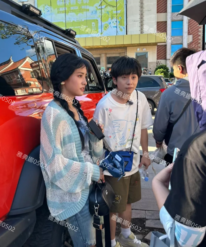 泉州偶遇沈月武艺录综艺，沈月本人长得好好看圆脸大眼睛特别甜美！
武艺居然还没有沈