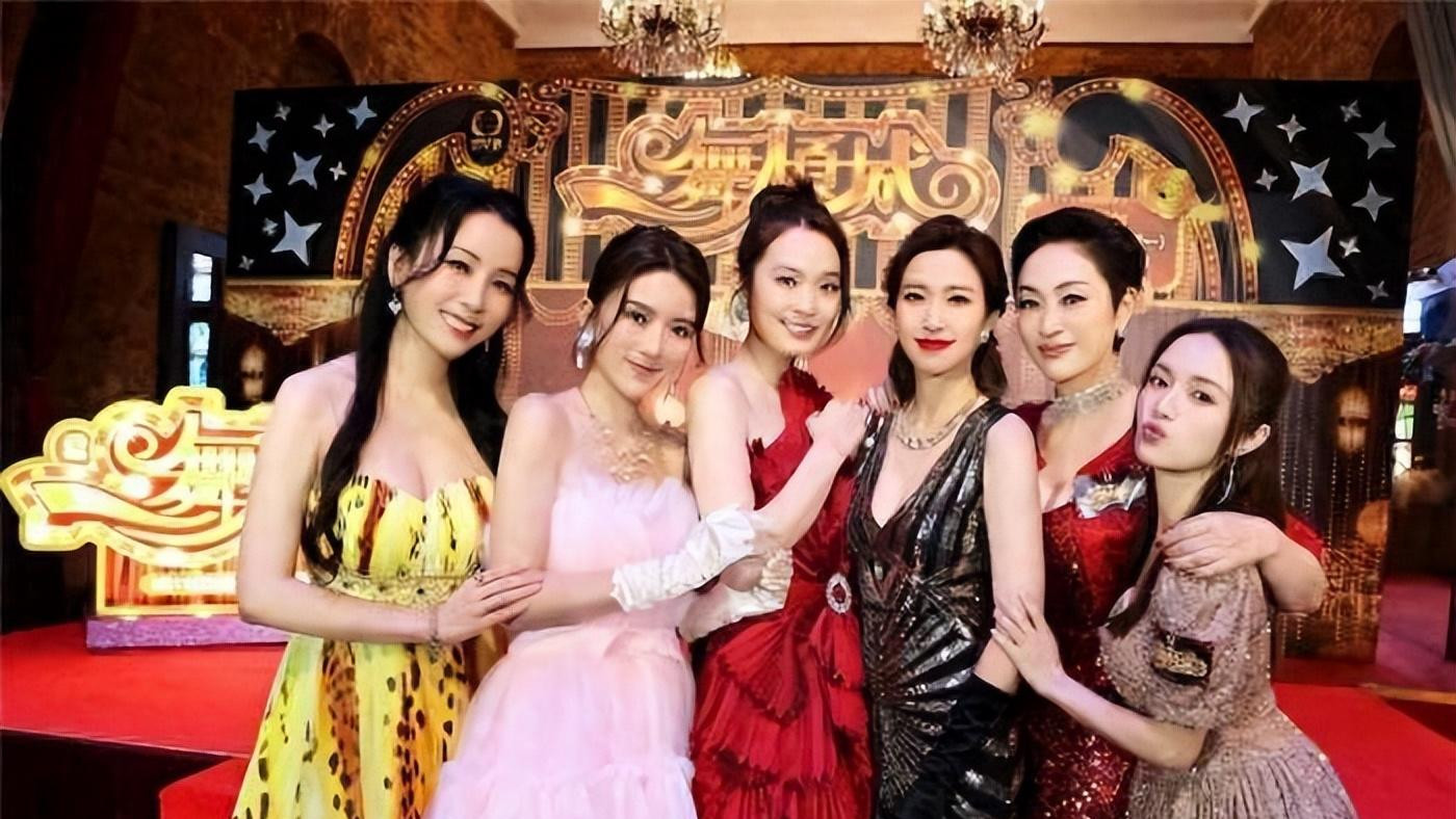 王晶新剧《一舞倾城》，尺度相当大，剧情“三观不正”，被骂惨了