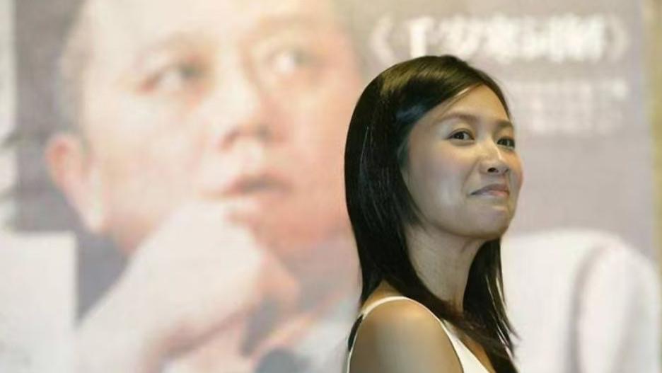 学渣飞升京圈女王，大飒蜜甘被软饭硬吃，徐静蕾亲培李庚希又赢了