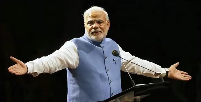 仙以为吹几口仙气就能解决俄乌之间的和平问题？莫迪刚从乌克兰回来，就高喊和平，俄乌