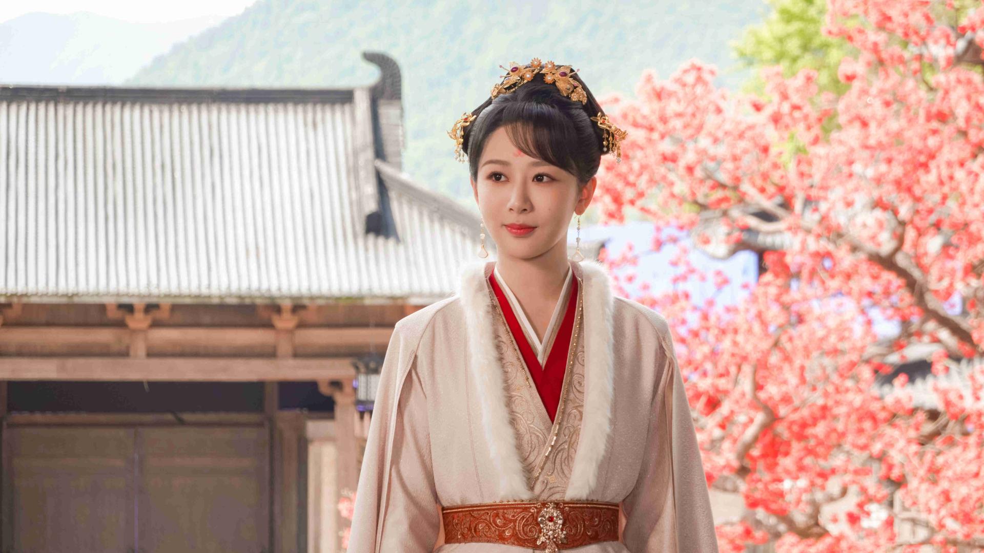杨紫：没有吃到琼瑶剧红利的90花，逆风翻盘成为大女主