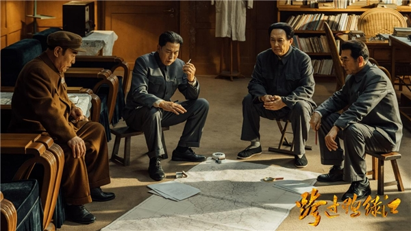 1949年4月18日，毛主席收到了斯大林发来的一封电报。电文中，斯大林警告道：如