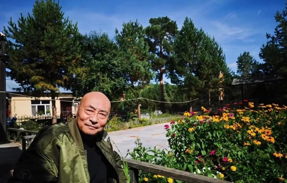 哎，真是让人难受的消息！老戏骨吴连生老师走了，享年62岁。这消息一出，好多人都愣