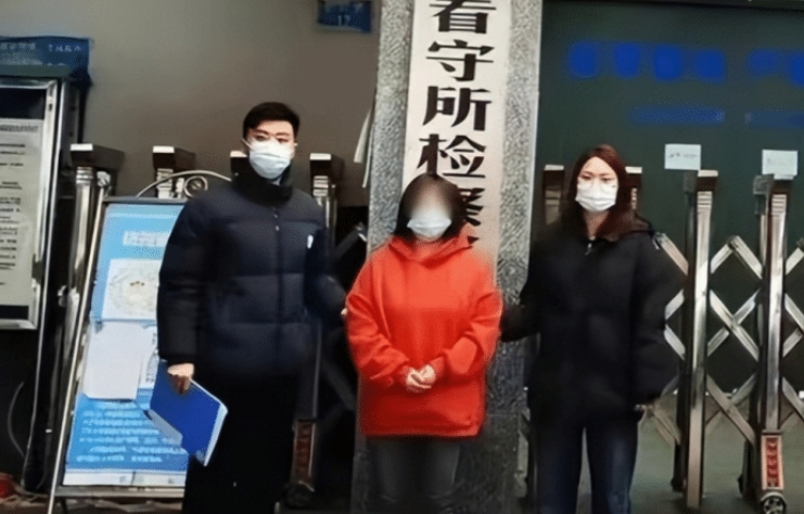 太狗血了！江苏盐城，男子让小姨给自己介绍个对象，要求不高，像小姨一样漂亮就行！小