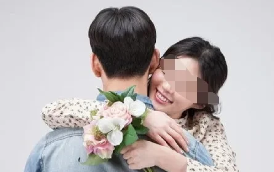 “电视剧都不敢这么演！”福建泉州，一女子在给男友产子后，想要直接上位“正宫”，索