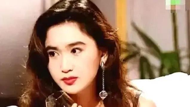 温碧霞30岁竞嫁豪门，20年未生育却被宠上天