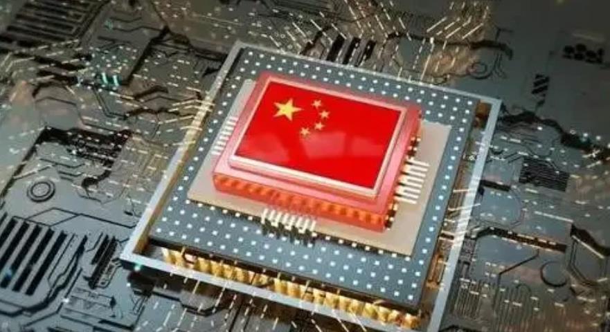 中国芯逆境突围，从追赶到反击！从“缺芯少魂”的焦虑到出口额破万亿的振奋，中国芯片