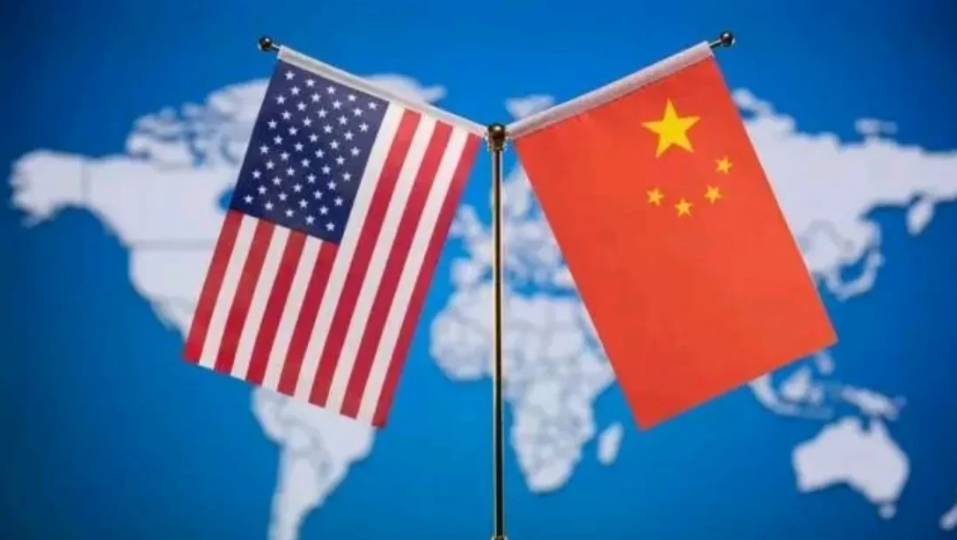 岛内退将看出门道来了！中国出手的这一拳原来是打到了美国的痛处！10月28日，根据