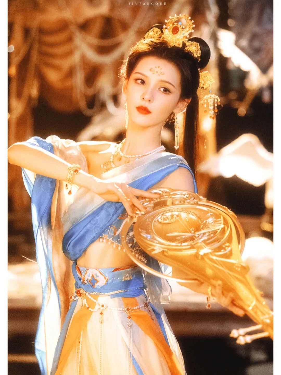 张予曦｜一舞倾人城，再舞倾人国