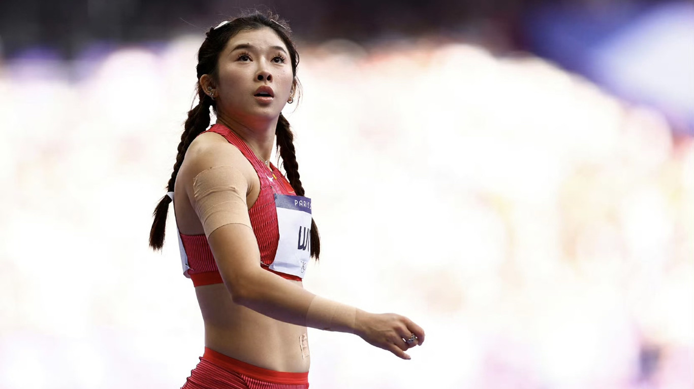 8月7日，巴黎奥运会女子100米栏预赛激情上演，吴艳妮12秒97，名列小组第六，
