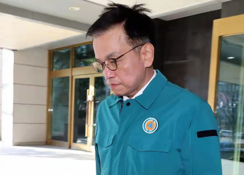 崔相穆“当众落泪”，哭出了他心中太多的憋屈、压力、伤心与无奈，也从侧面证明了，他