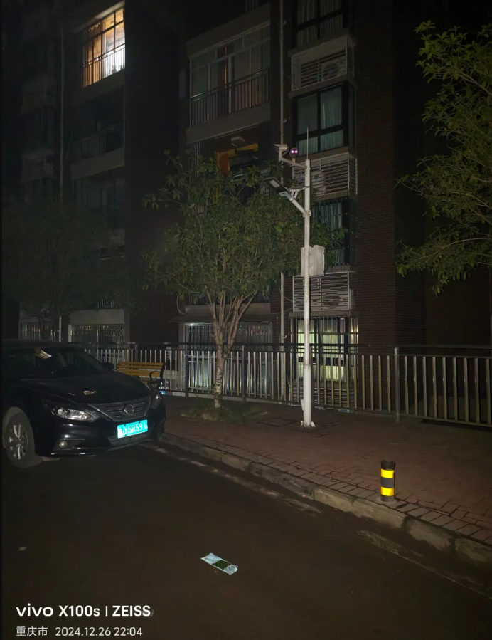 46号4栋的路灯，你到底怎么了？
