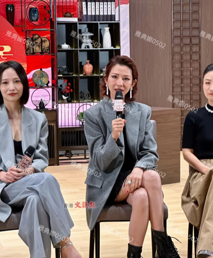 《甄嬛传》剧组澳门聚会，娘娘妃子们还是那么年轻漂亮，瘦下来了华妃和眉姐姐好美，夏