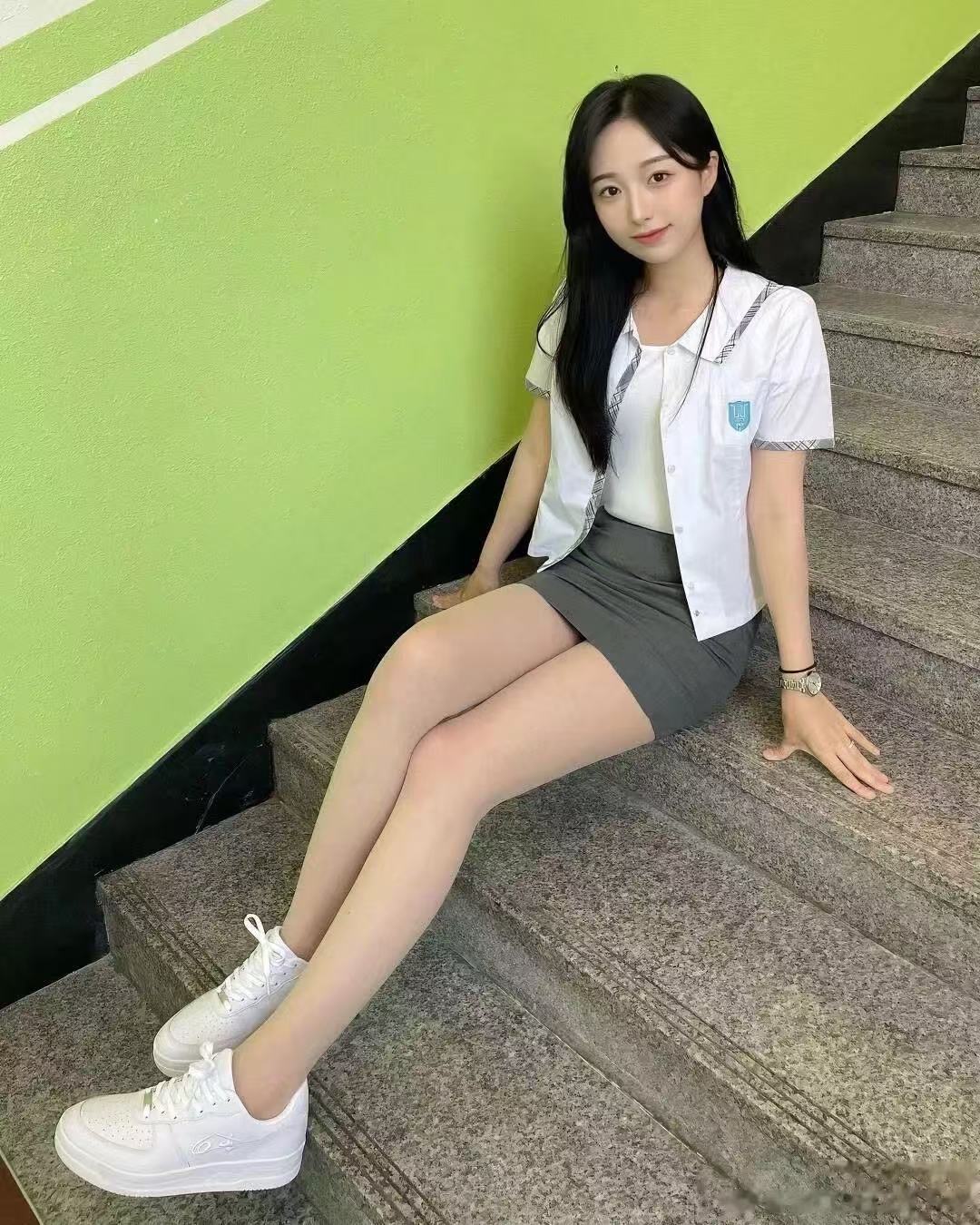 开学的时候拍的时间过的真快马上就要寒假了哈哈哈哈哈