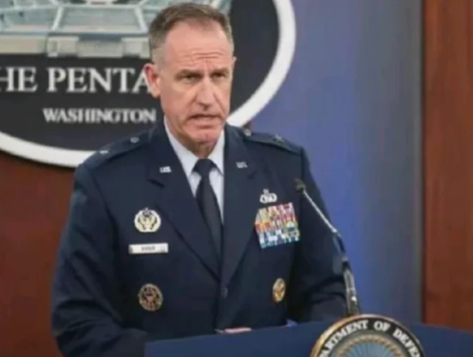 万万没想到，美国五角大楼发言人赖德给泽连斯基来了个当头一棒！

赖德表示，乌克兰