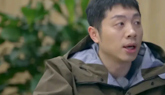 许昕坦言自己结婚不是上头，说：“我跟她好的第一天，我觉得她就是我结婚的人，第三个