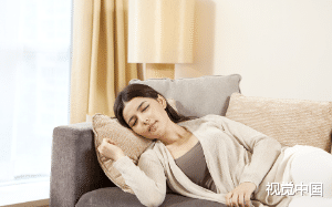 上辈子绿茶妹妹假装生病，让妈妈抽我的血救她，结果让我活生生死在病床上。这辈子我决定手刃绿茶！不摆了！