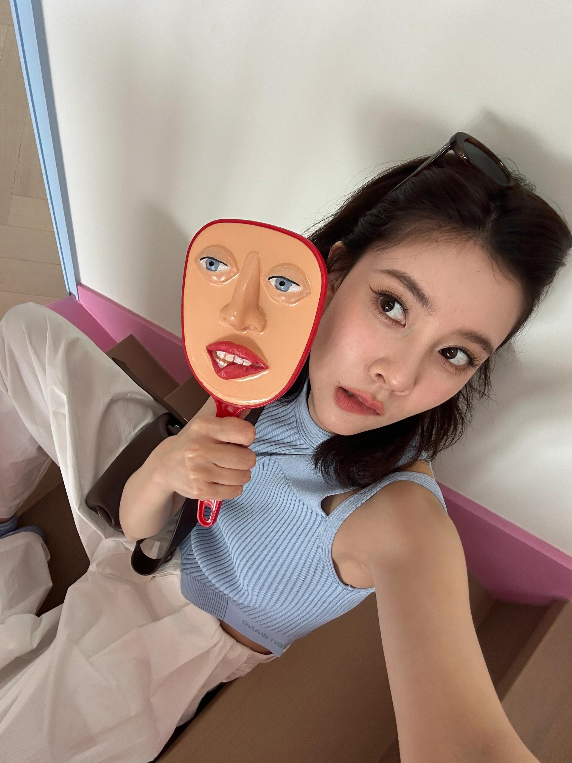 宋妍菲女大十八变