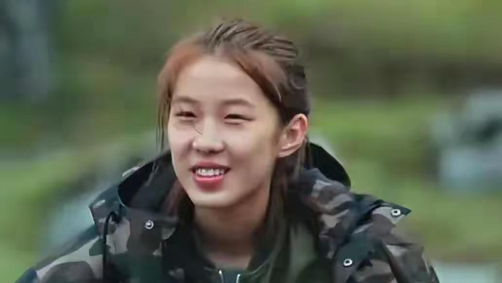 辽宁富家女刘思琦：吃饭靠人喂，参加节目打工作人员，后来怎样了