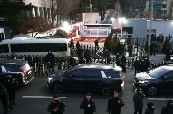 尹锡悦基本大势已去了。

韩国的警卫处为什么会对尹锡悦“忠心不二”？支持率都跌破