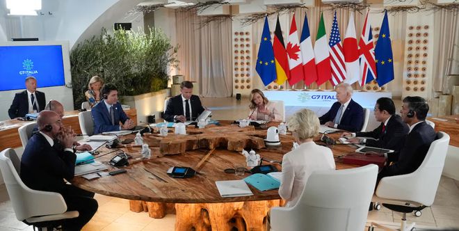 该不该赔偿？G7要求俄向乌赔偿超4860亿美元损失。近期，七国集团领导人举行了会