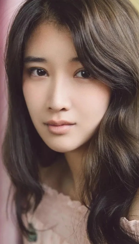 奚望：单亲妈妈绽放演艺光芒