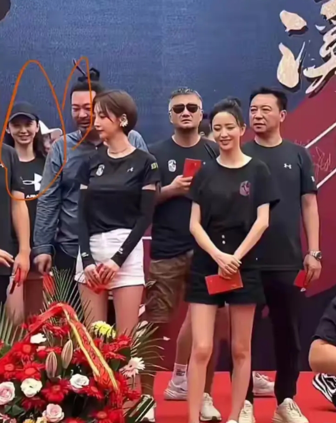高亚麟和后面那位，懂的都懂吧！