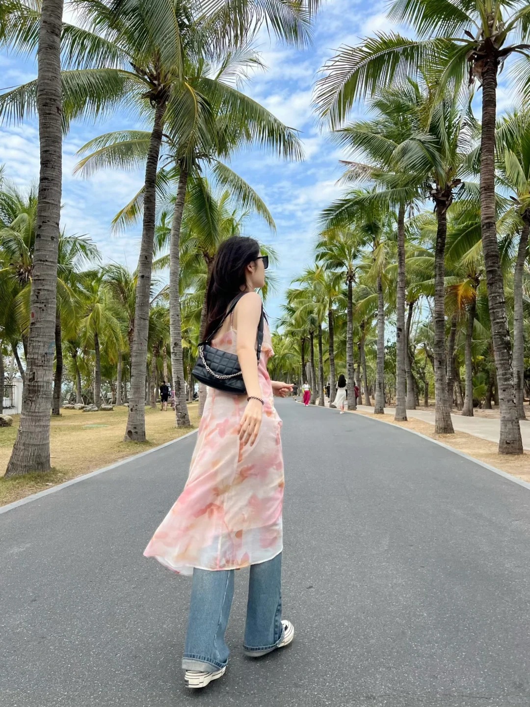 心痛💔 来三亚花了1.5w玩成这样🤬🤬
攒了半年的money💰就这样没了