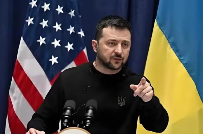 泽连斯基的话让德国很尴尬。

据美联社22日报道，泽连斯基表示，关于乌克兰加入北