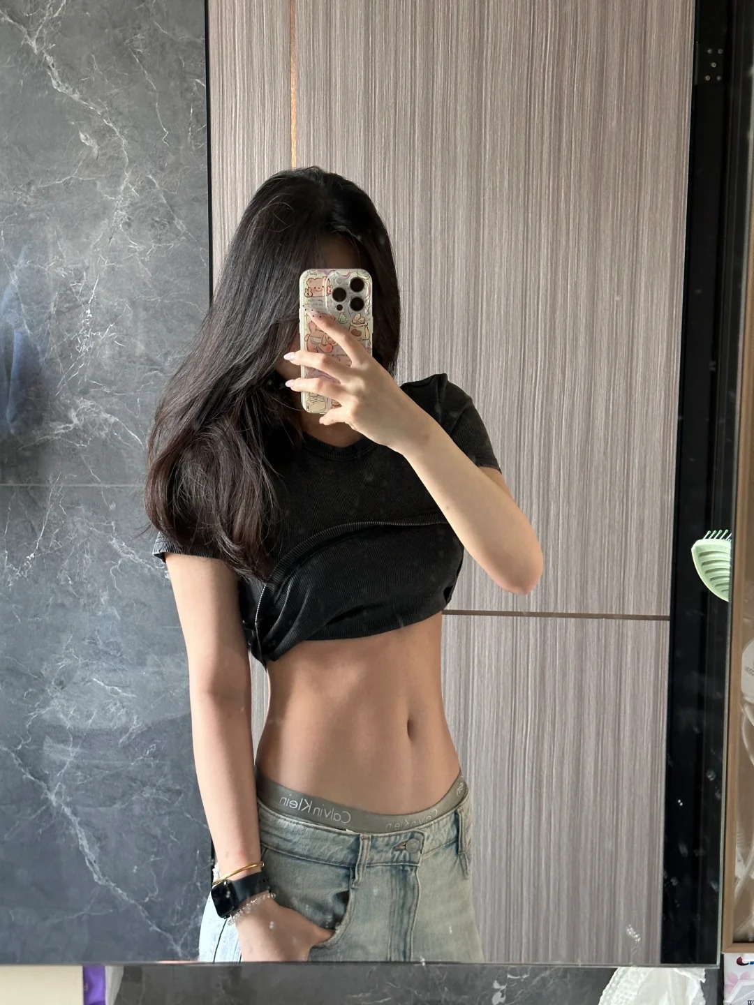 早上起来照镜子 心情美美哒～