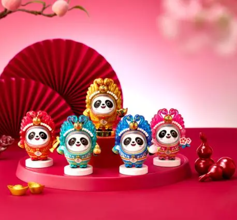 冰墩墩变身蛇墩墩，这波操作太绝了！