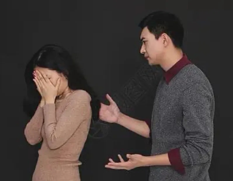 江苏一女子，查出癌症，想要卖房治病。可没想到，丈夫坚决不同意，称房子是他的婚前财